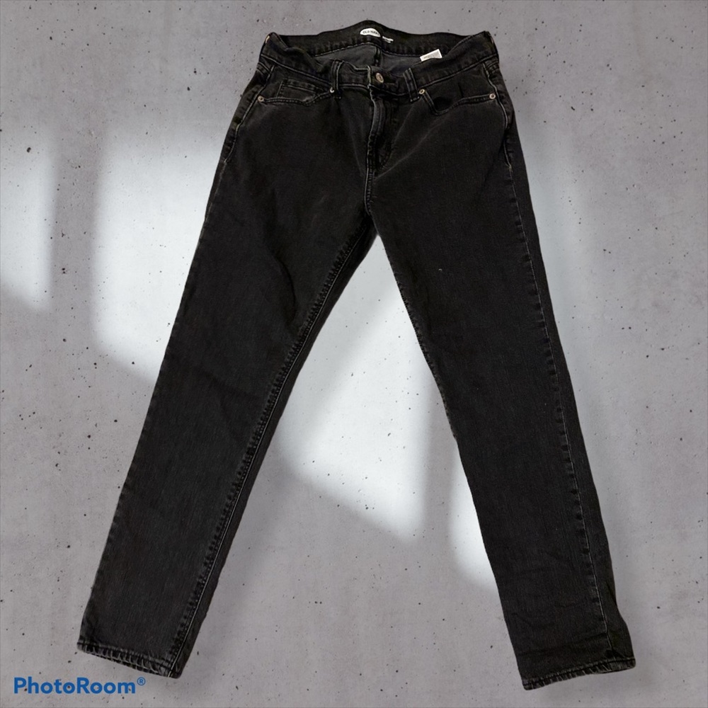 Old Navy Mid Rise Boyfriend Jeans